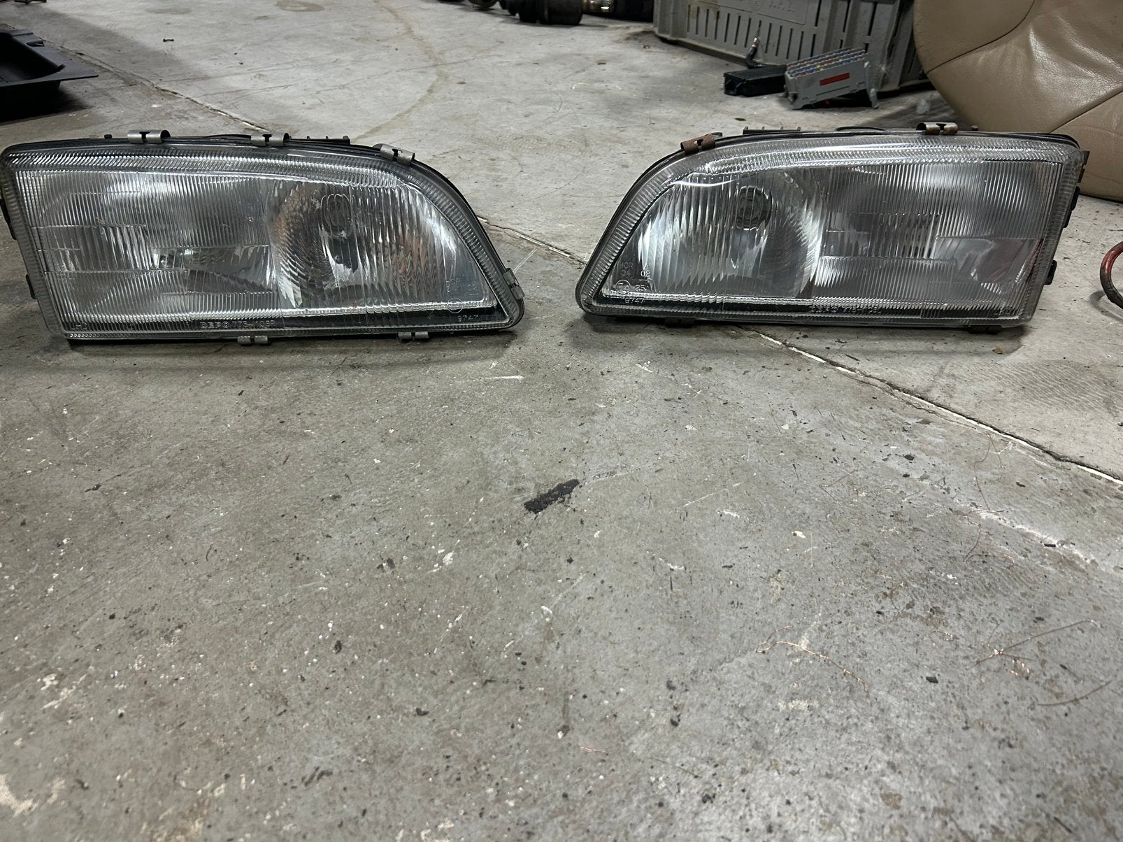Koplampen Volvo V70 S70 C70 classic, Auto-onderdelen, Ophalen of Verzenden, Gebruikt, Volvo