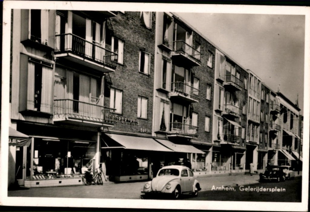 Arnhem KVR06 1414 Gelerijdersplein met diverse auto's, Ophalen of Verzenden, 1960 tot 1980, Gelopen, Gelderland