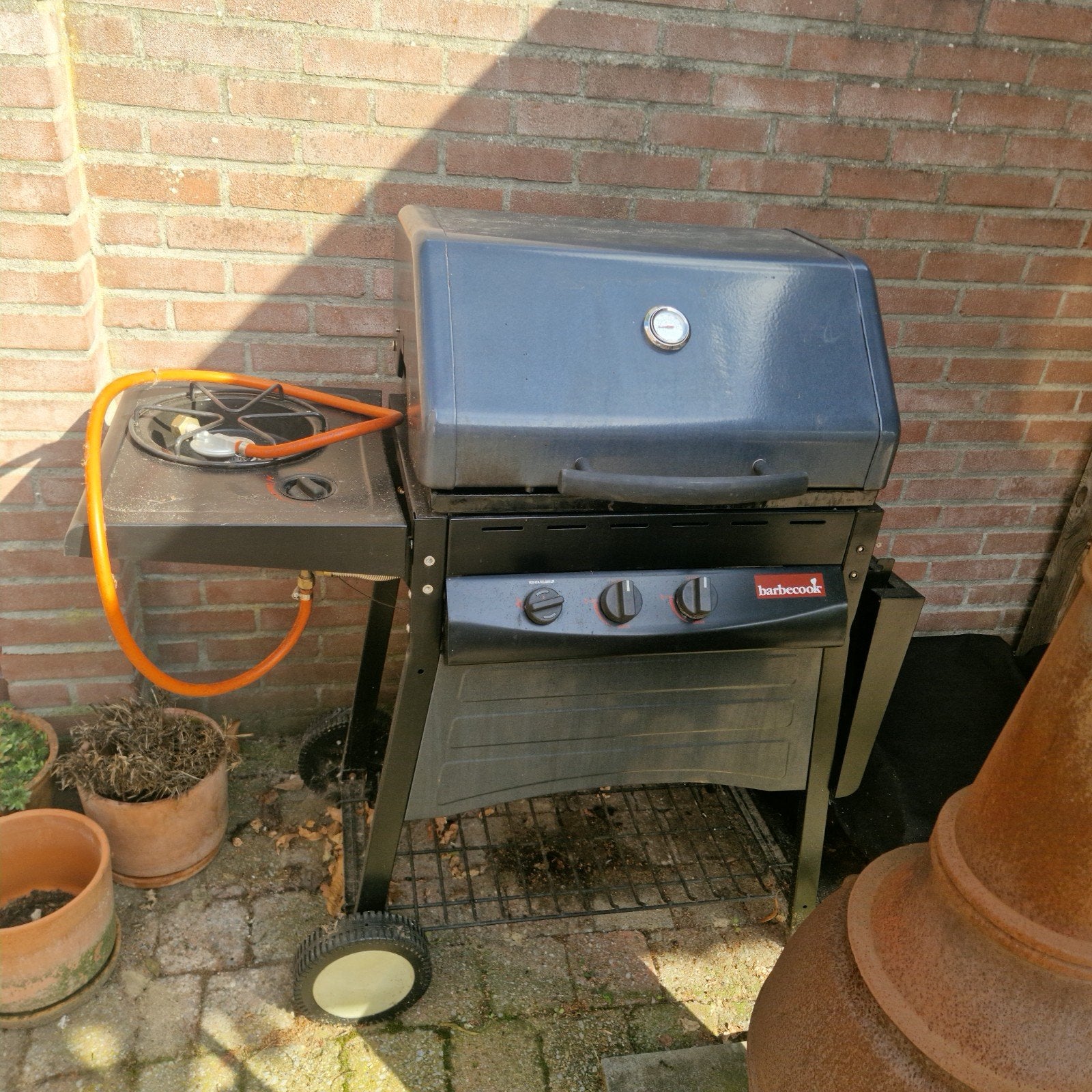 Foto 2 van Barbecook gasbarbecue - Perfect voor zomerse avonden!