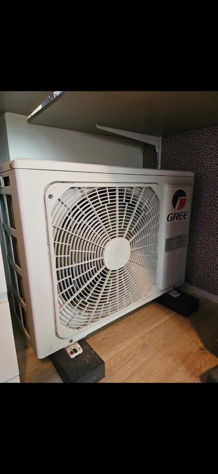 Gree Airco 2 stuks, Ophalen of Verzenden, Wandairco, 3 snelheden of meer