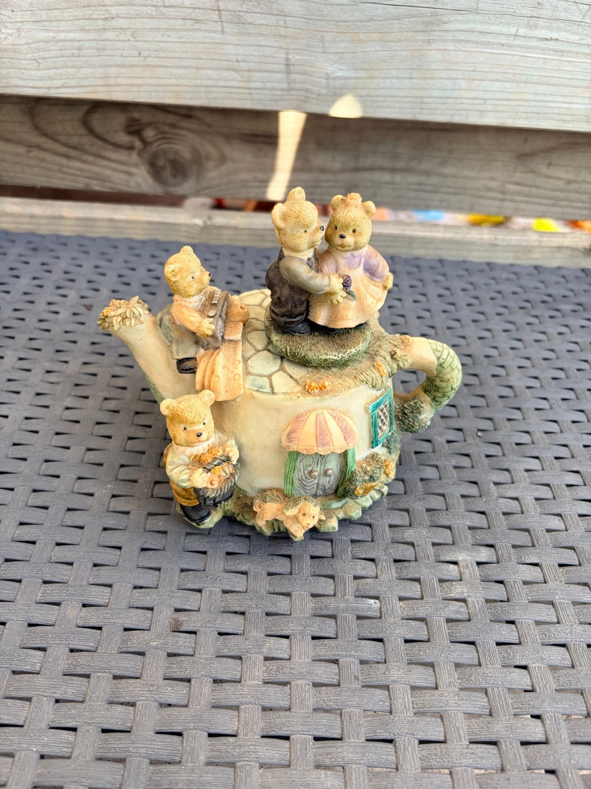Vintage Mechanisch Muziekdoosje Theepot met Teddyberen, Ophalen, Gebruikt