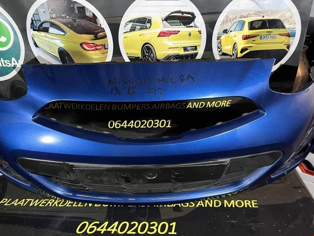 Voorbumper Nissan Micra PDC K13 facelift origineel, Auto-onderdelen, Carrosserie en Plaatwerk, Bumper, Voor, Gebruikt, Ophalen of Verzenden