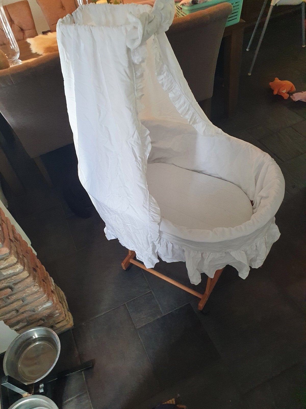 zeer mooie rotan wieg, helemaal compleet, Kinderen en Baby's, Babywiegjes en Ledikanten, Ophalen, Zo goed als nieuw, Wieg