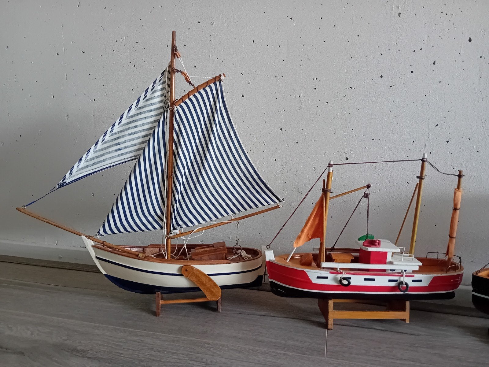 Mooi 3 Houten acheerpsmoddellen Decorative Bootjes., Ophalen, Zo goed als nieuw