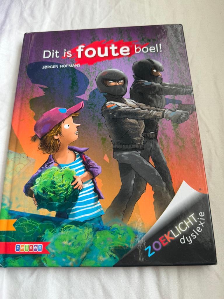 Dit is foute boel! – Jørgen Hofmans (dyslexie vriendelijk), Boeken, Kinderboeken | Jeugd | 10 tot 12 jaar, Verzenden, Zo goed als nieuw
