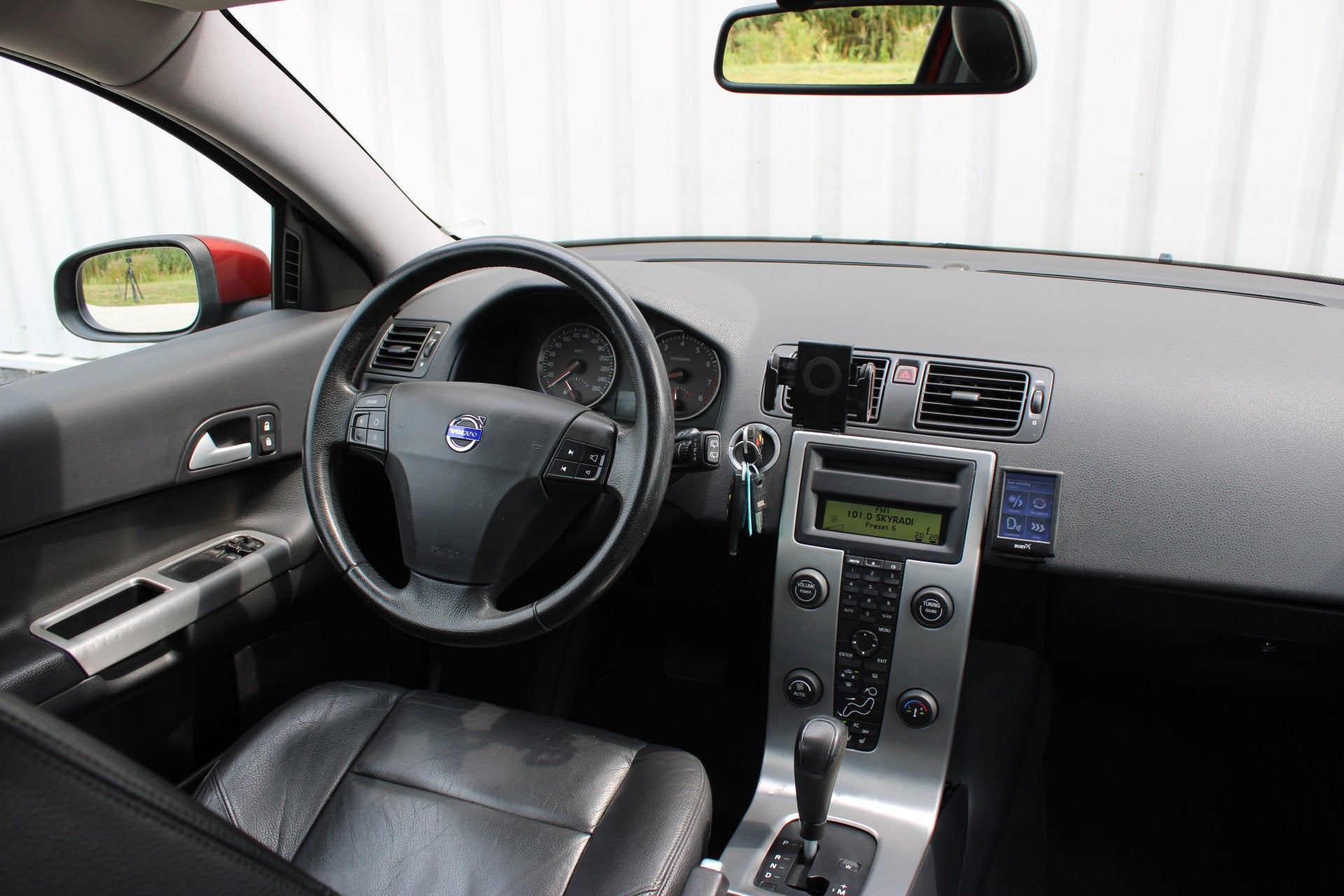 Volvo C30 2.4i Summum | Cruise control | Afneembare trekhaak, Auto's, Volvo, Gebruikt, Zwart, 700 kg, 4 stoelen