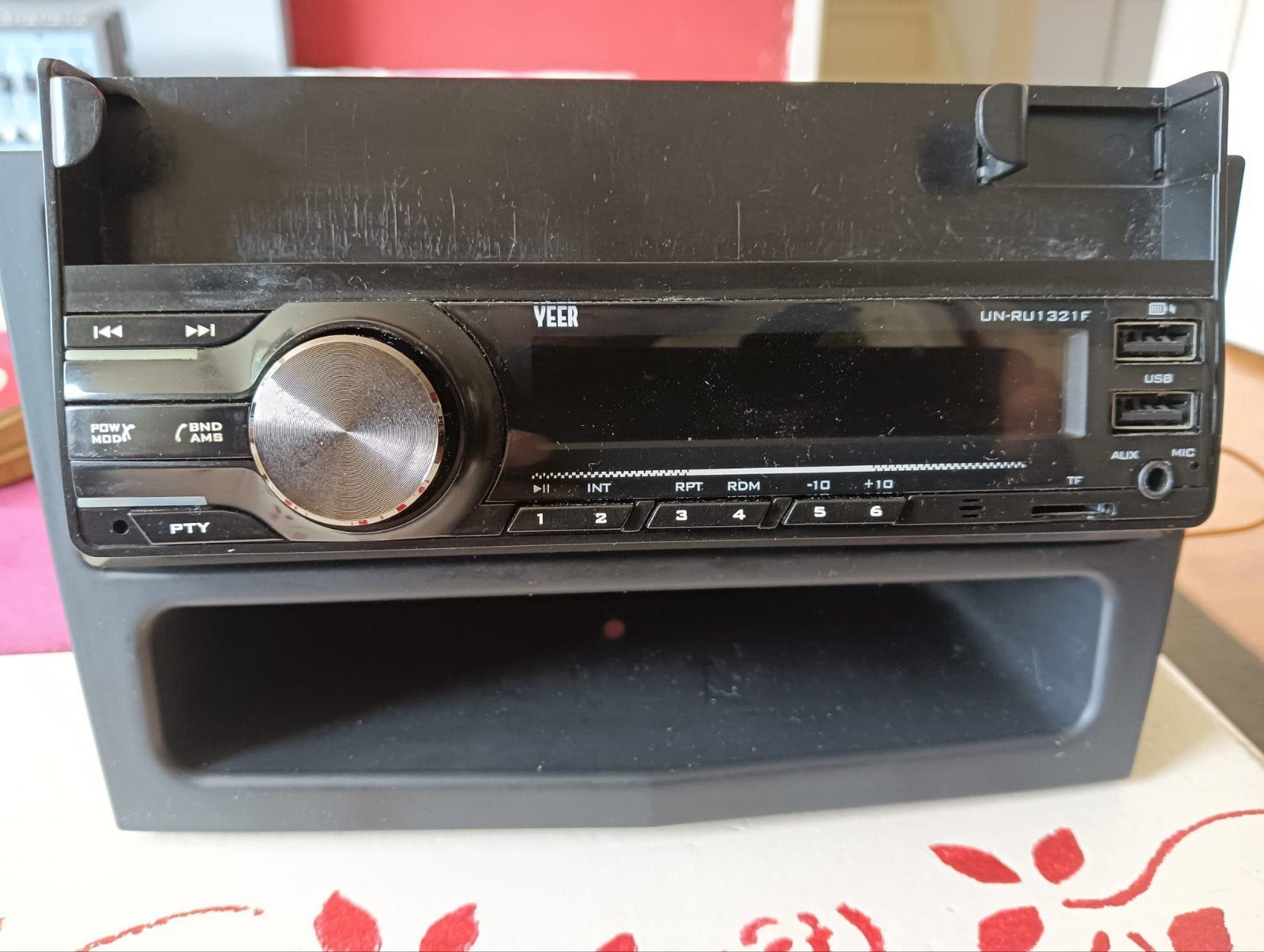 Radio plus mobiel houder, Auto diversen, Autoradio's, Ophalen of Verzenden