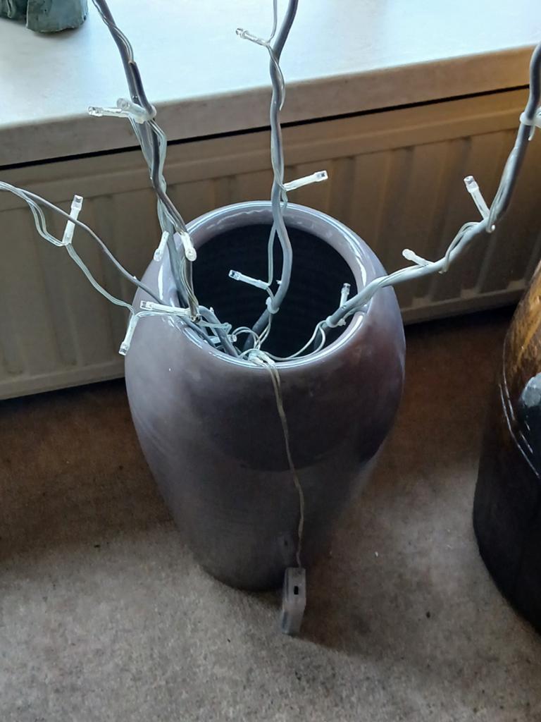 2 in nieuwstaat zijnde vazen. 40cm hoog., Ophalen, Overige kleuren, Aardewerk of Porselein, Zo goed als nieuw