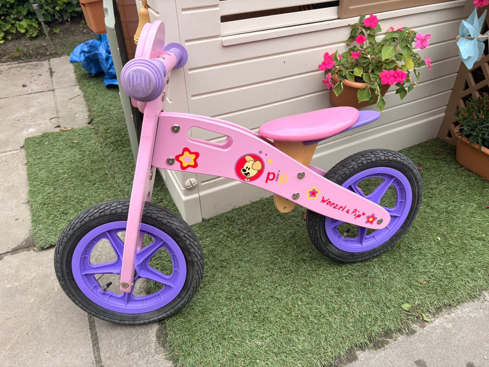 Woezel en pip loopfiets meisje, Ophalen, Zo goed als nieuw, Loopfiets
