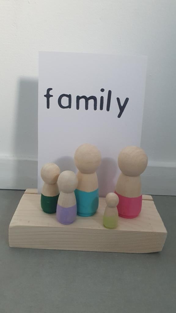 Gepersonaliseerde pegdoll familie of gezelschap met kaart, Handgemaakt, Overige thema's, Nieuw, Meerkleurig