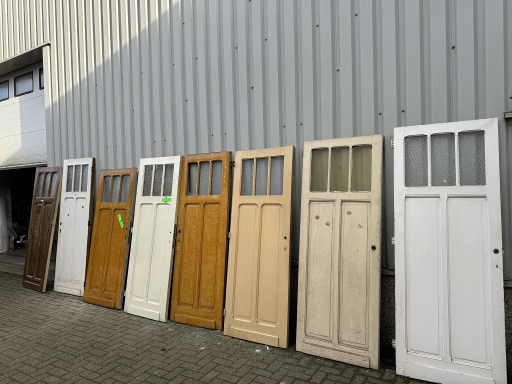 8 stuks massieve antieke paneeldeuren uit 1900, Doe-het-zelf en Verbouw, Deuren en Horren, Zo goed als nieuw, Binnendeur, Glas