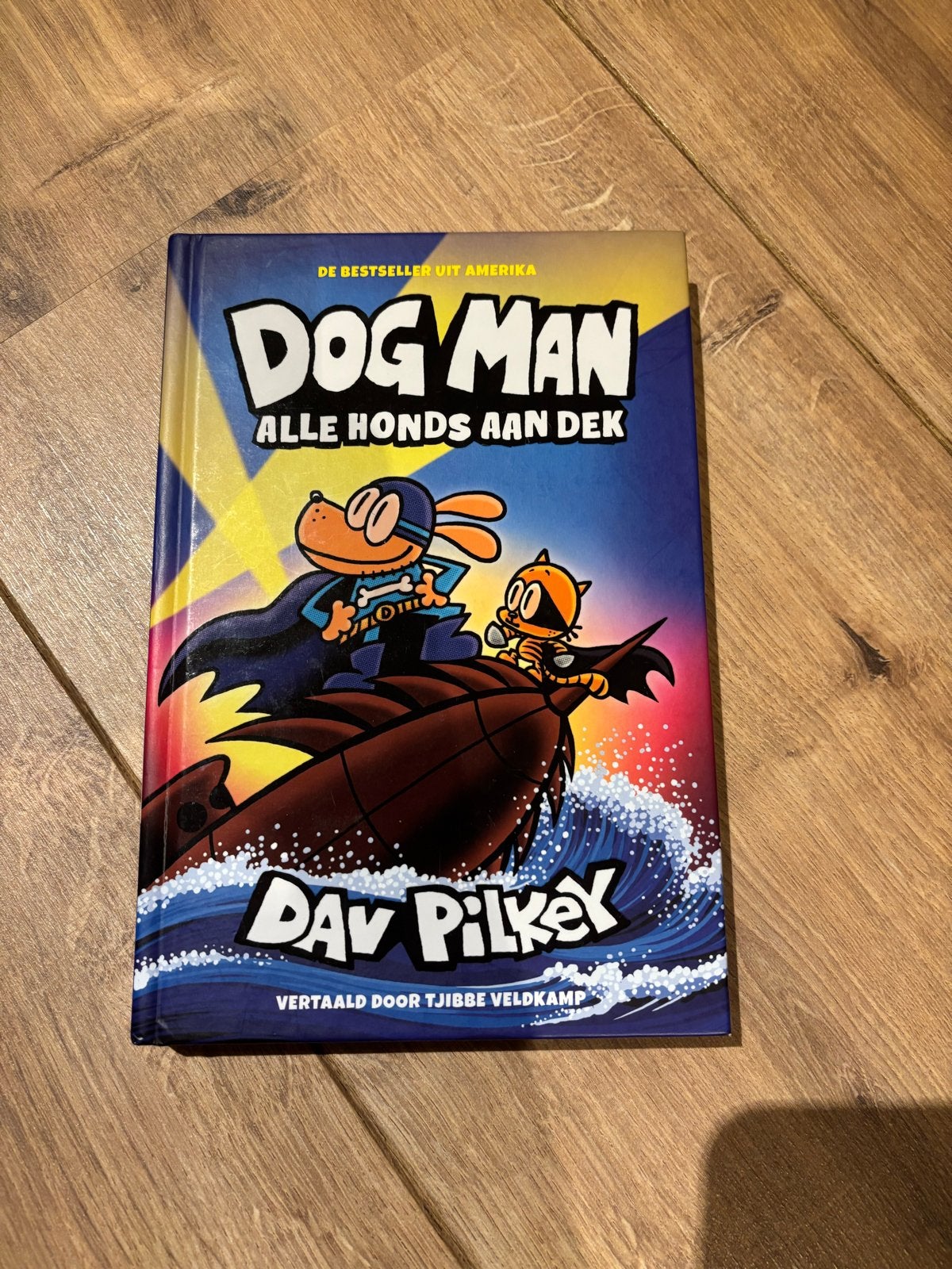 Dog Man: Alle honden aan dek - Dav Pilkey, Ophalen of Verzenden, Zo goed als nieuw, Fictie algemeen