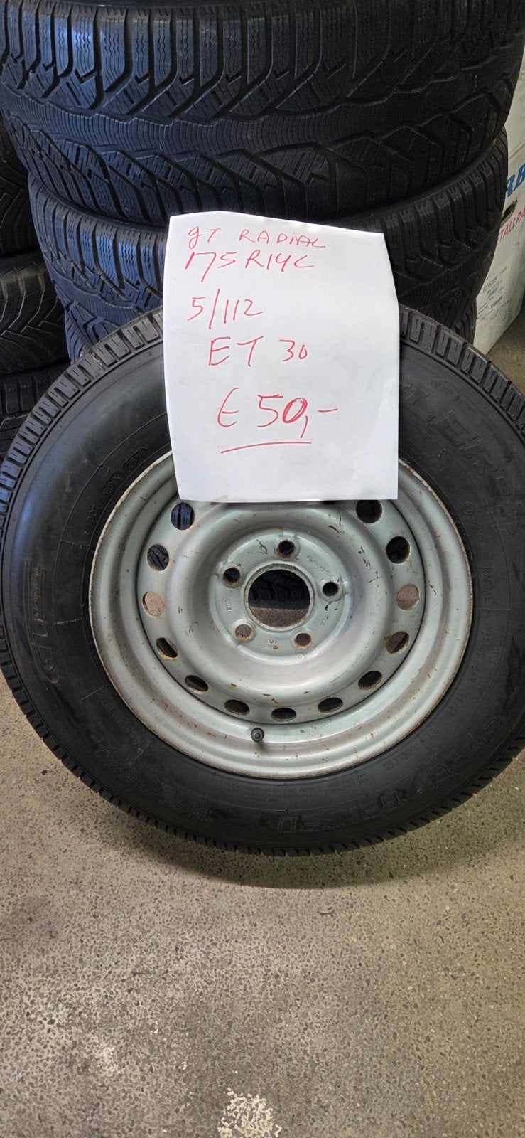 wiel voor caravan en aanhanger 175R14C  99/98N steek 5x112, Caravans en Kamperen, Caravan accessoires, Ophalen, Zo goed als nieuw