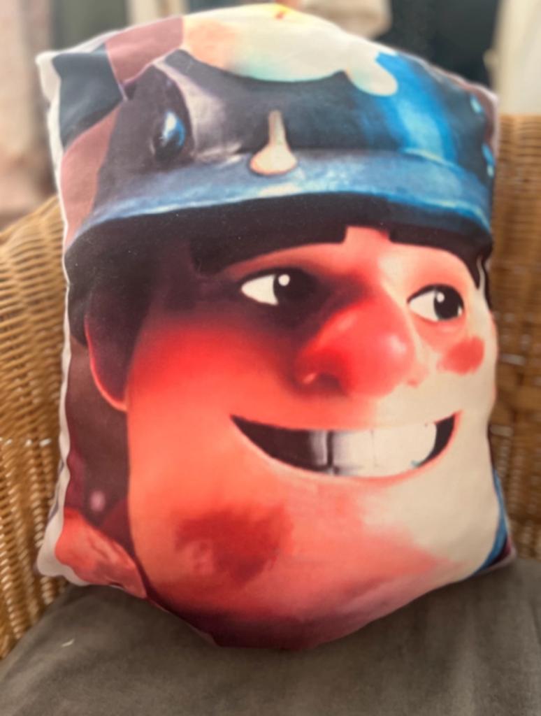 Clash royale kussen nieuw, Ophalen of Verzenden, Nieuw, Vierkant