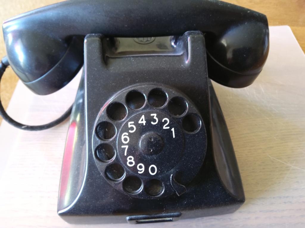 Bakeliet PTT-telefoon uit 1964, Antiek en Kunst, Curiosa en Brocante, Ophalen