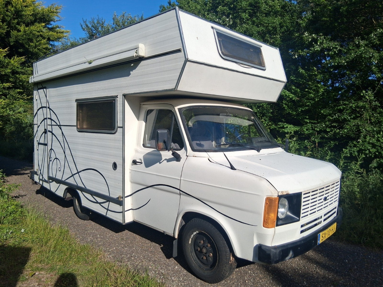 Gezellige, belastingvrije compacte camper op LPG, Caravans en Kamperen, Campers, Particulier, tot en met 4, Integraal, Ford, LPG