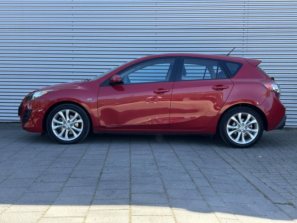 Mazda 3 2.0 DiSi TS Plus | Trekhaak | ClimateContol | PDC |, Auto's, Mazda, Voorwielaandrijving, Gebruikt, Zwart, 4 cilinders