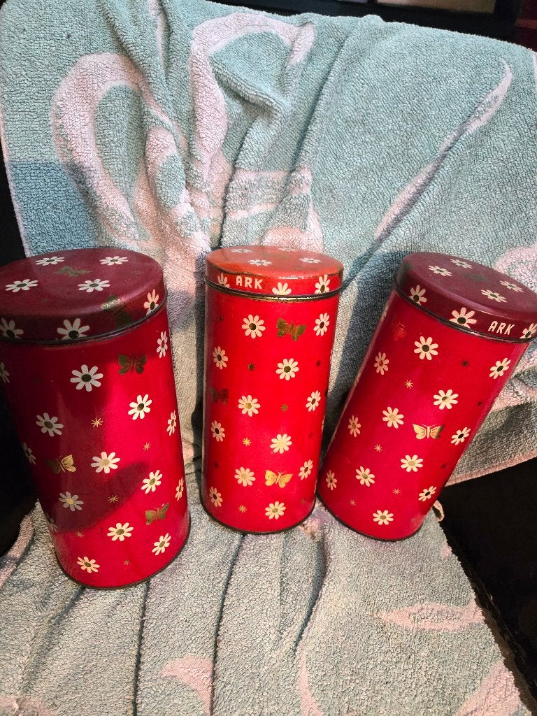 3 Stuks vintage, rood beschuitblik 22,5 cm hoog en Ø 10,5 cm, Antiek en Kunst, Ophalen