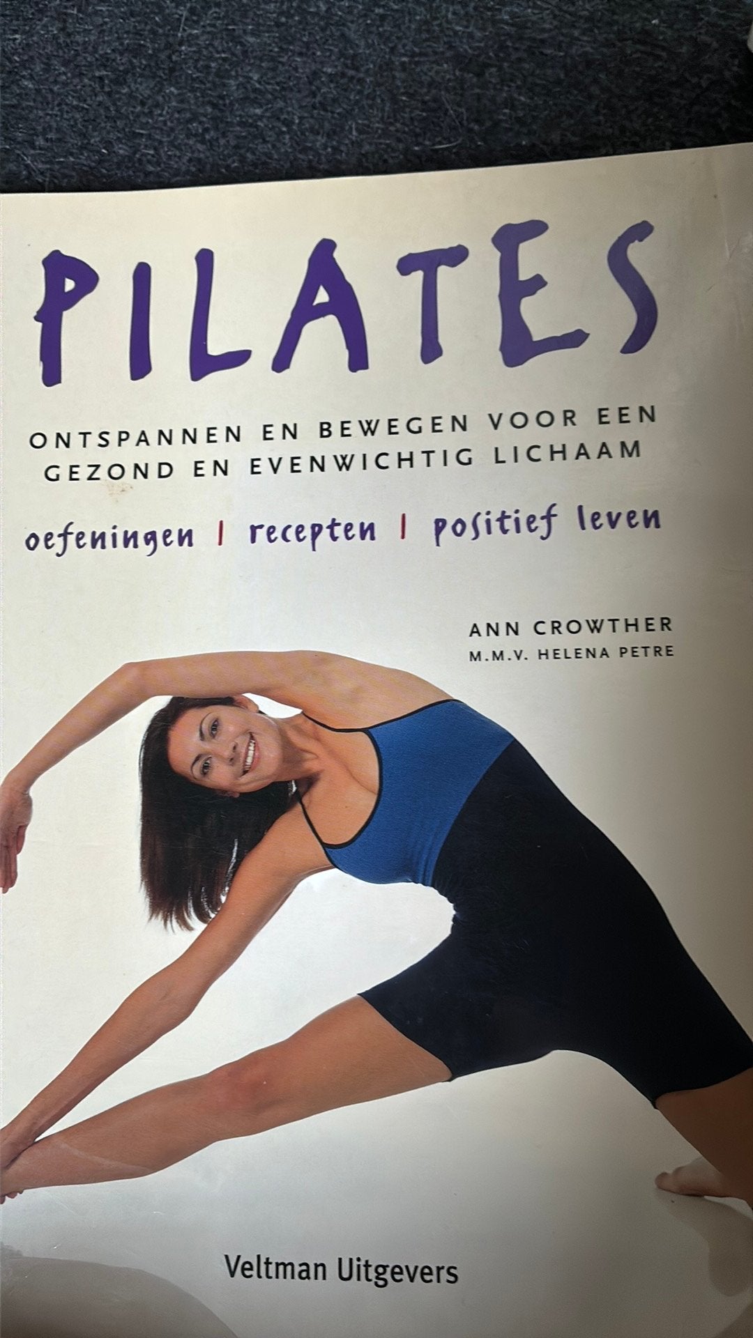 Pilates boek, Ophalen of Verzenden, Zo goed als nieuw, Overige typen