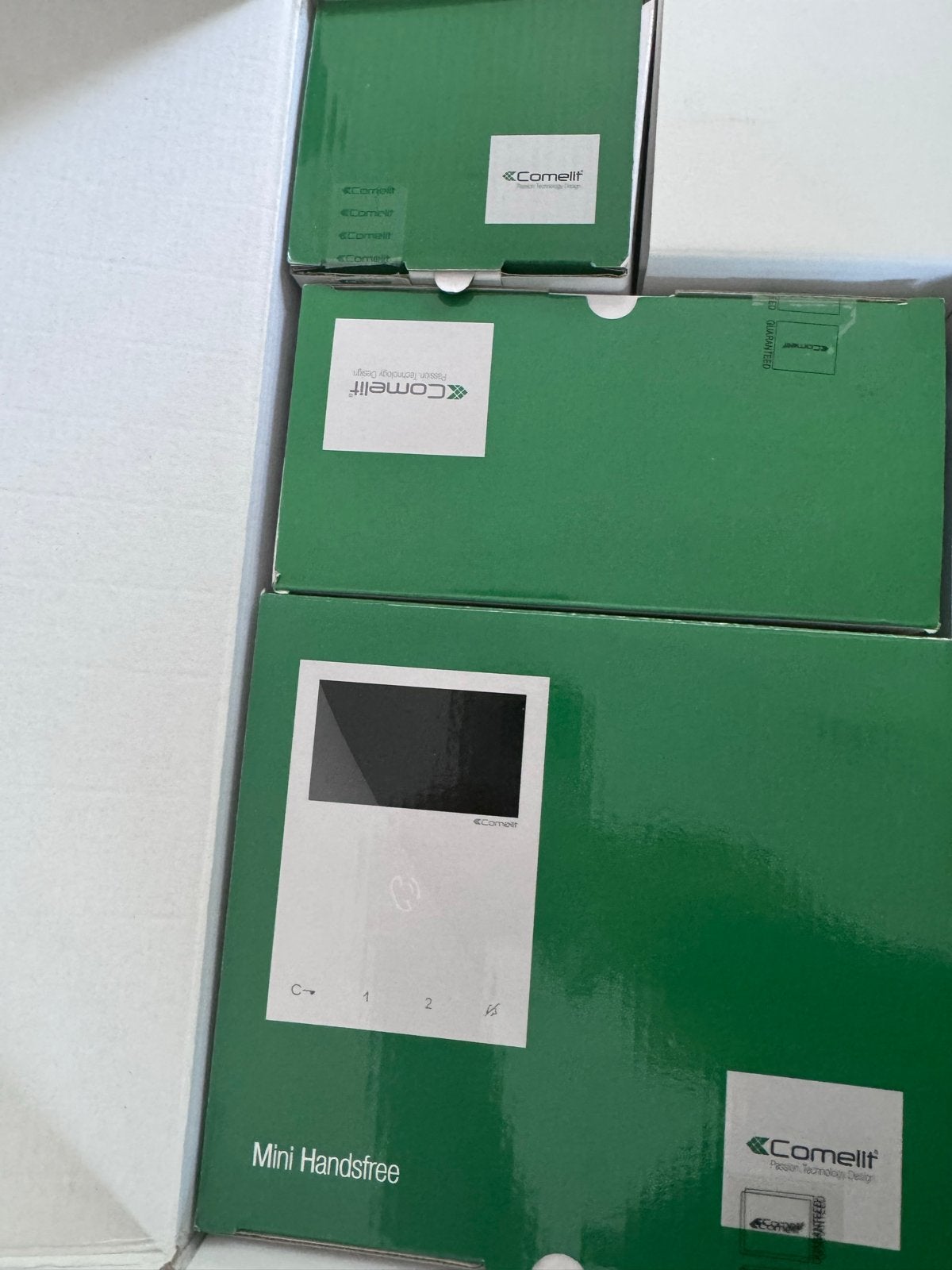 Comelit Quadra Kit Mini 8461V Handsfree Video Intercom, Doe-het-zelf en Verbouw, Ophalen, Nieuw, Compleet systeem
