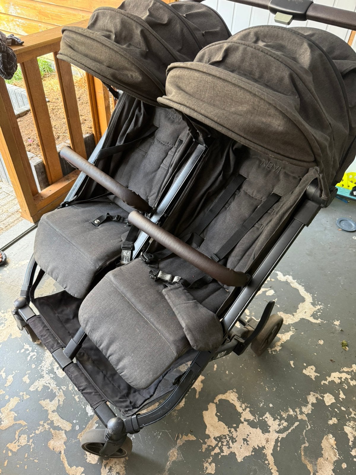 Dubbele buggy, Ophalen, Zo goed als nieuw