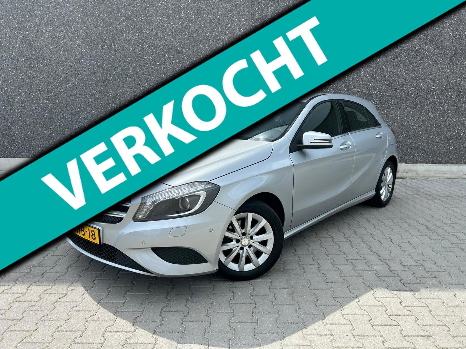Mercedes-Benz A-klasse 180 Ambition | TOPSTAAT | AUTOMAAT |, Auto's, Gebruikt, 4 cilinders, Leder en Stof, 122 pk