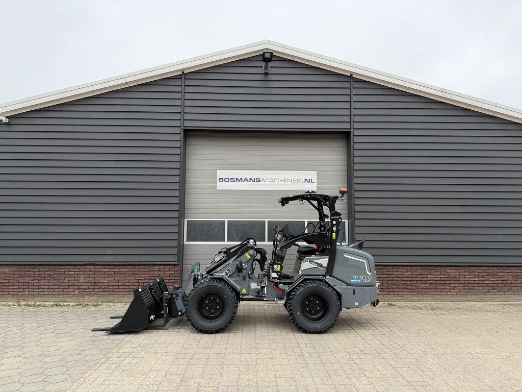 Giant G2700 HD X-TRA + GRIJS minishovel / kniklader NIEUW, Zakelijke goederen, Machines en Bouw | Kranen en Graafmachines, Tobroco