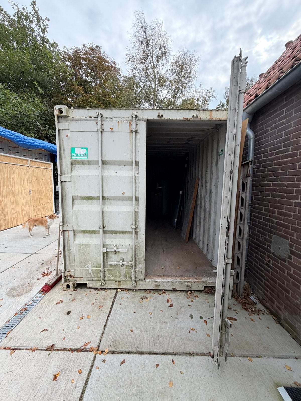 Gebruikte zee container 6, Ophalen