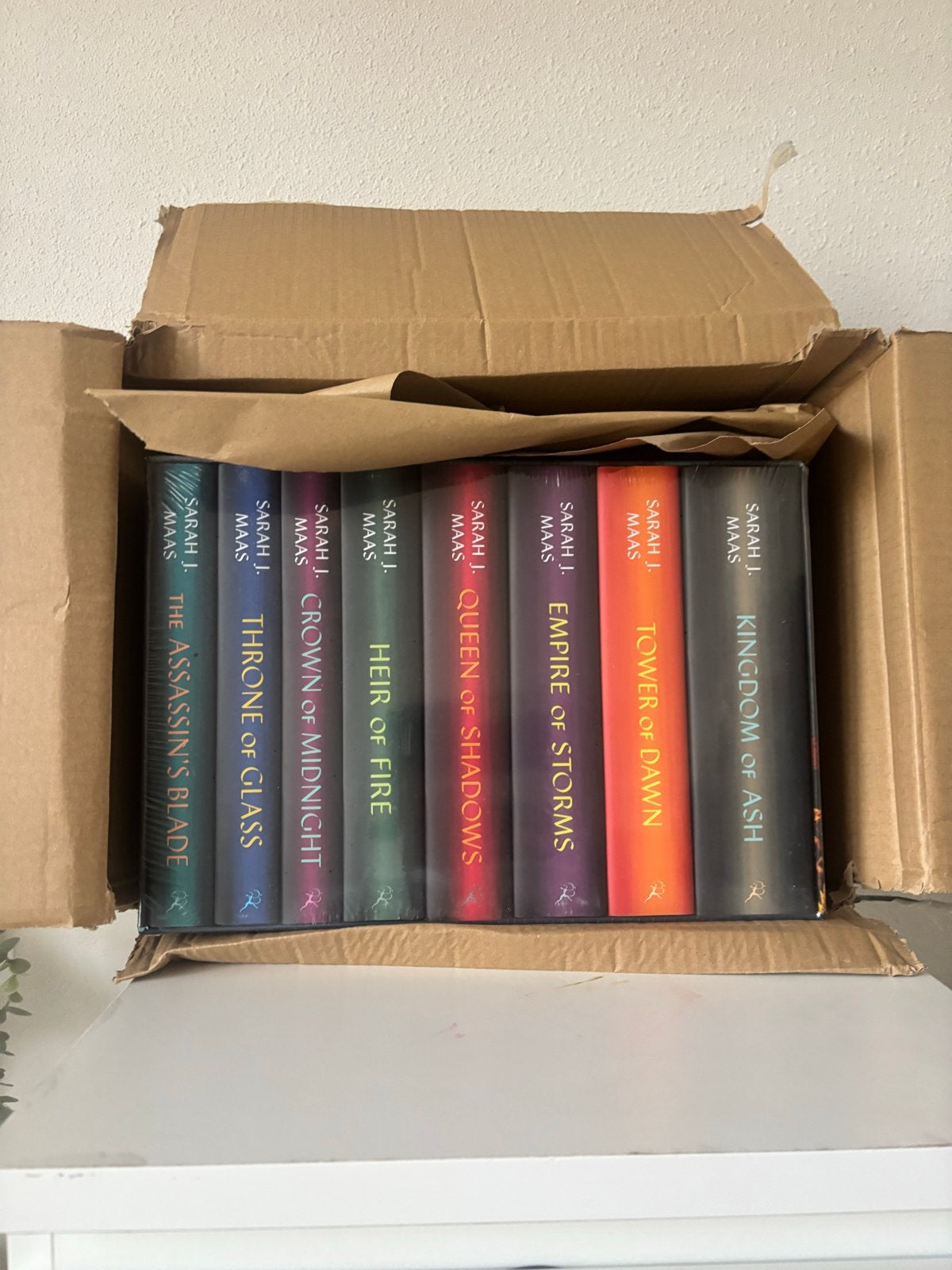 Throne of Glass hardcover- Sarah J.Maas - complete collectie, Boeken, Ophalen of Verzenden, Zo goed als nieuw