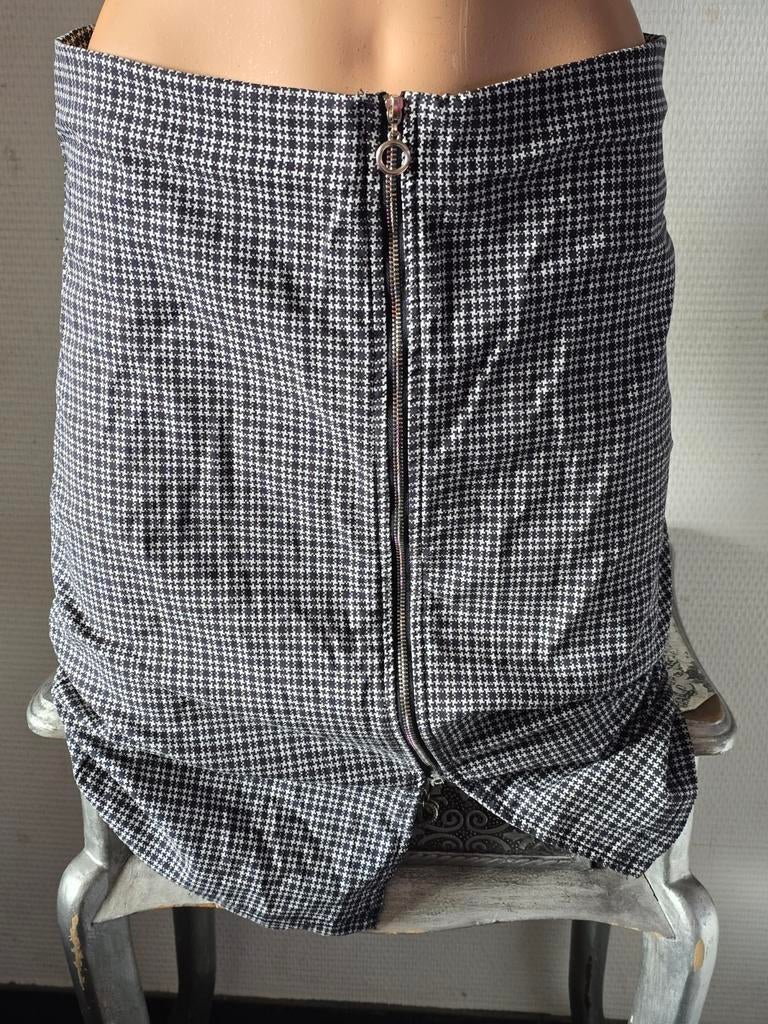 Casual Ladies dames Geruite mini-rok maat xl, Zwart, Ophalen of Verzenden, Zo goed als nieuw, Knielengte