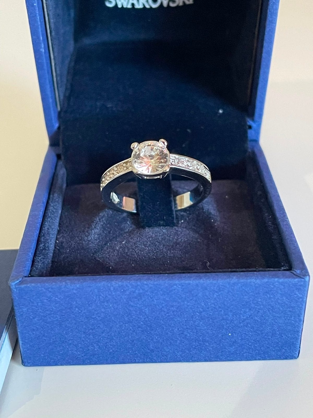 Swarovski ring met kristal, maat 55, Ophalen of Verzenden, Nieuw, Sieraad of Horloge