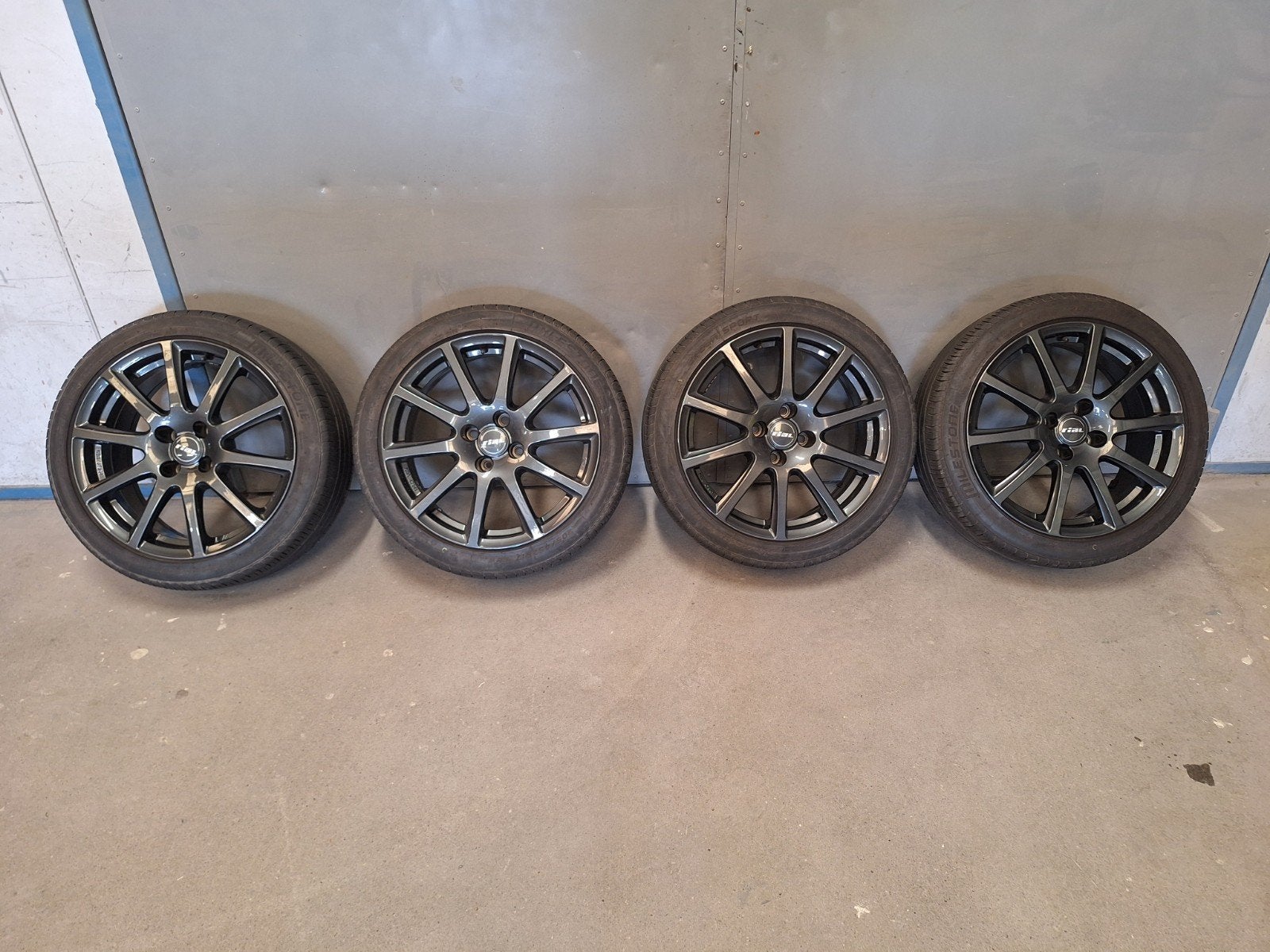 Peugeot velgen 4x108, 7JX17, Ophalen, 16 inch, Banden en Velgen, 205 mm