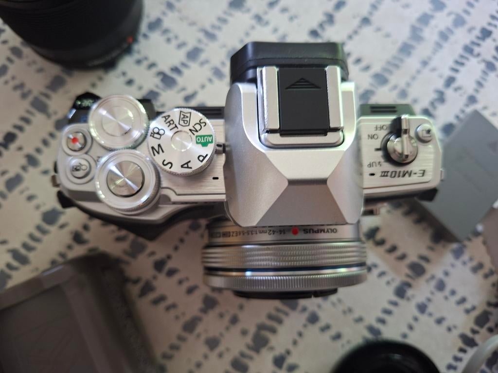 Olympus omd e m10 III, Ophalen, Zo goed als nieuw, Olympus