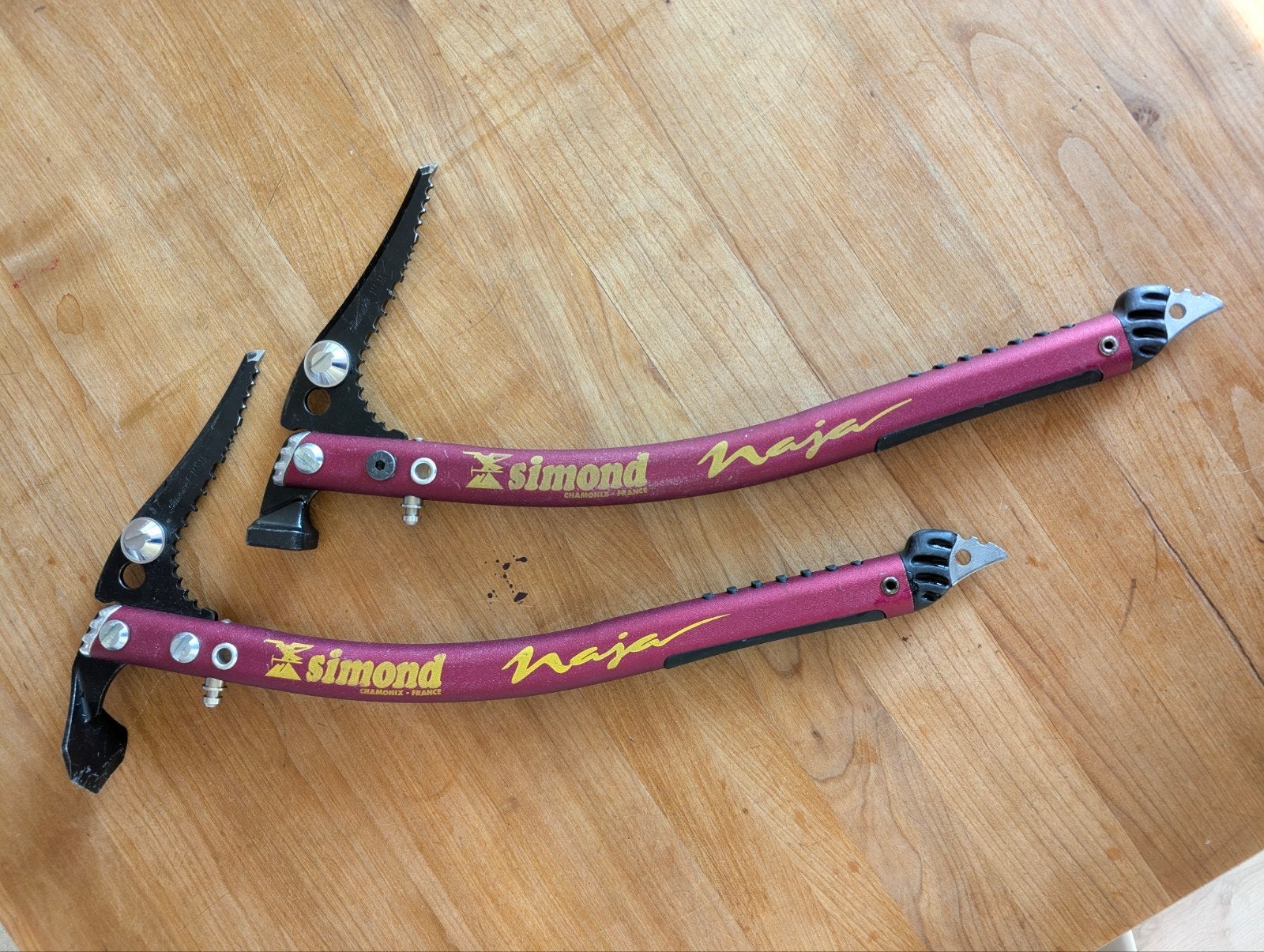 Simond Naja ijsbijlen, Sport en Fitness, Ophalen of Verzenden, Gebruikt, Klimsport-accessoire