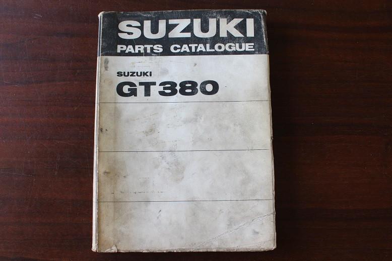 Suzuki GT380 1974 motorcycle parts catalogue Ram Air GT 380, Motoren, Ophalen of Verzenden, Suzuki
