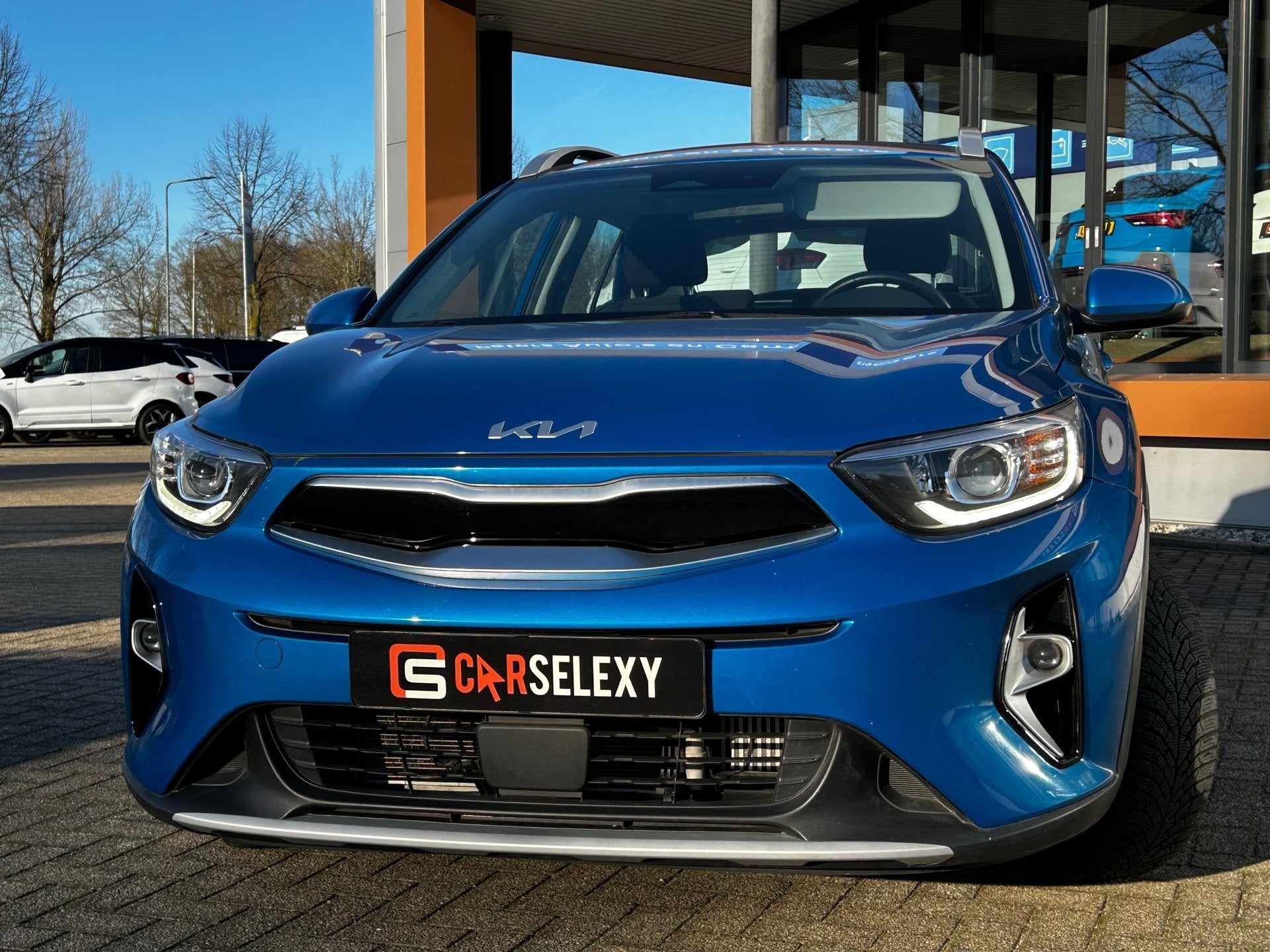 Kia Stonic 1.0 T-GDi MHEV DynamicLine | Automaat, Zwart, Blauw, 100 pk, Bedrijf