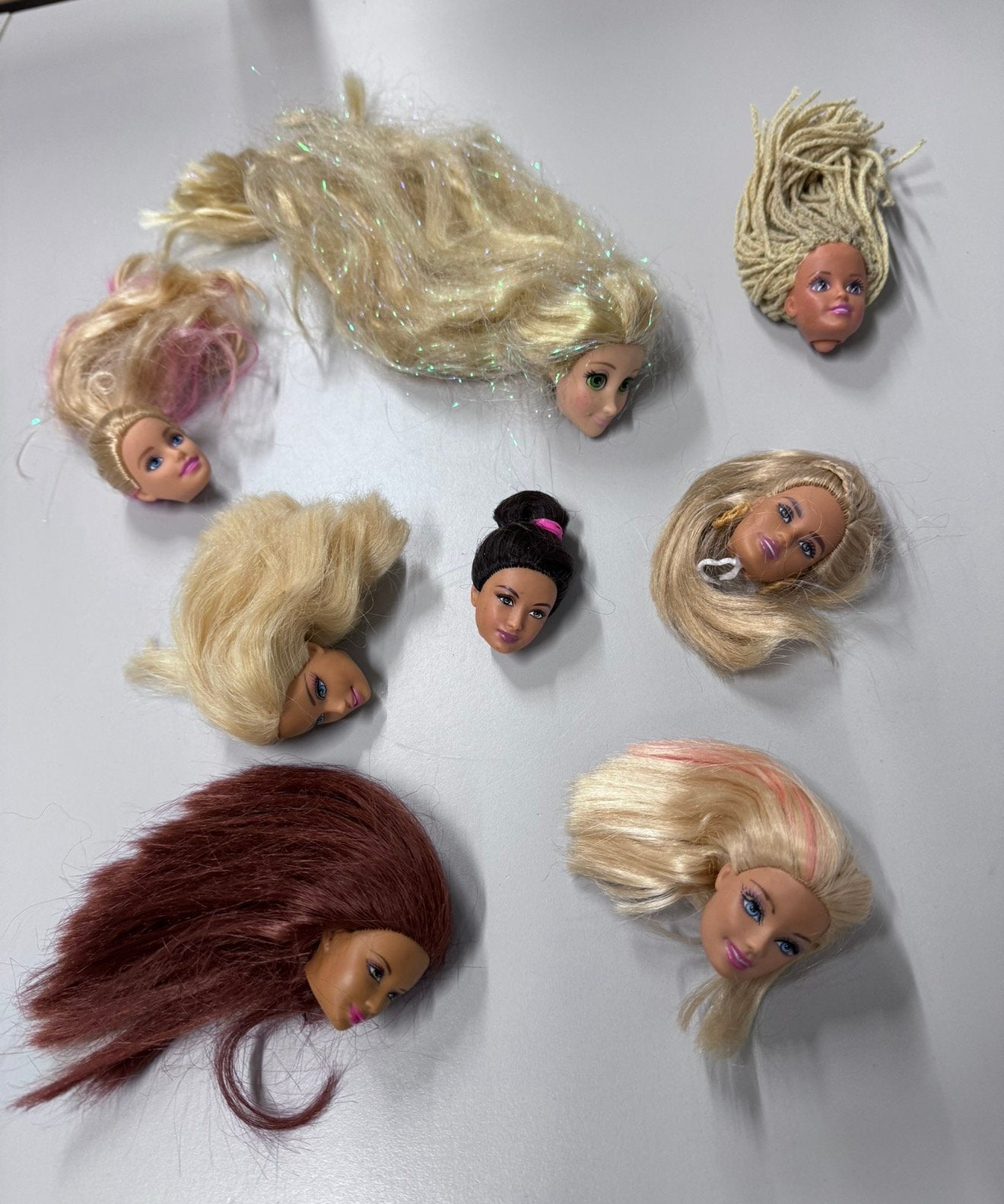 8x mattel vintage barbie hoofd hoofden met mooi haar 1998, Verzamelen, Ophalen of Verzenden, Zo goed als nieuw, H, H