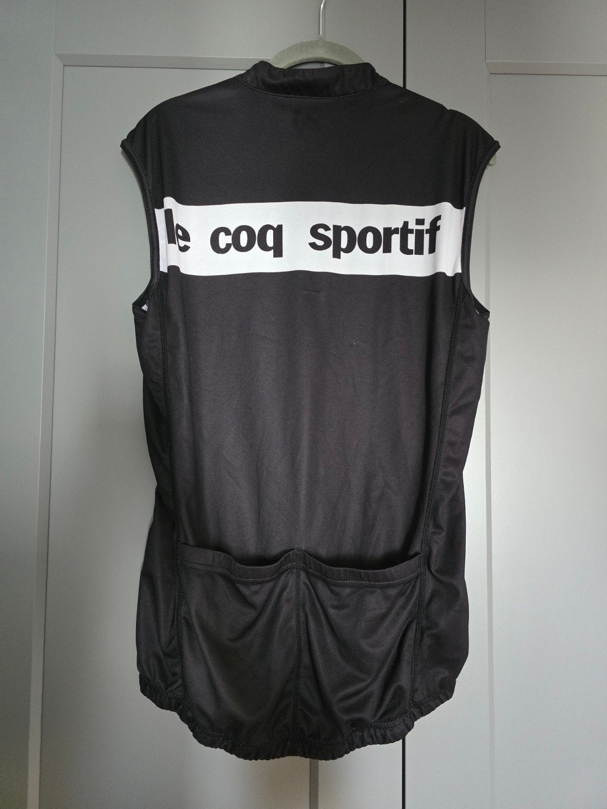 Le Coq Sportif Fietsvest Zwart Maat M, Zo goed als nieuw, Hardlopen of Fietsen, Verzenden, Maat 48/50 (M)