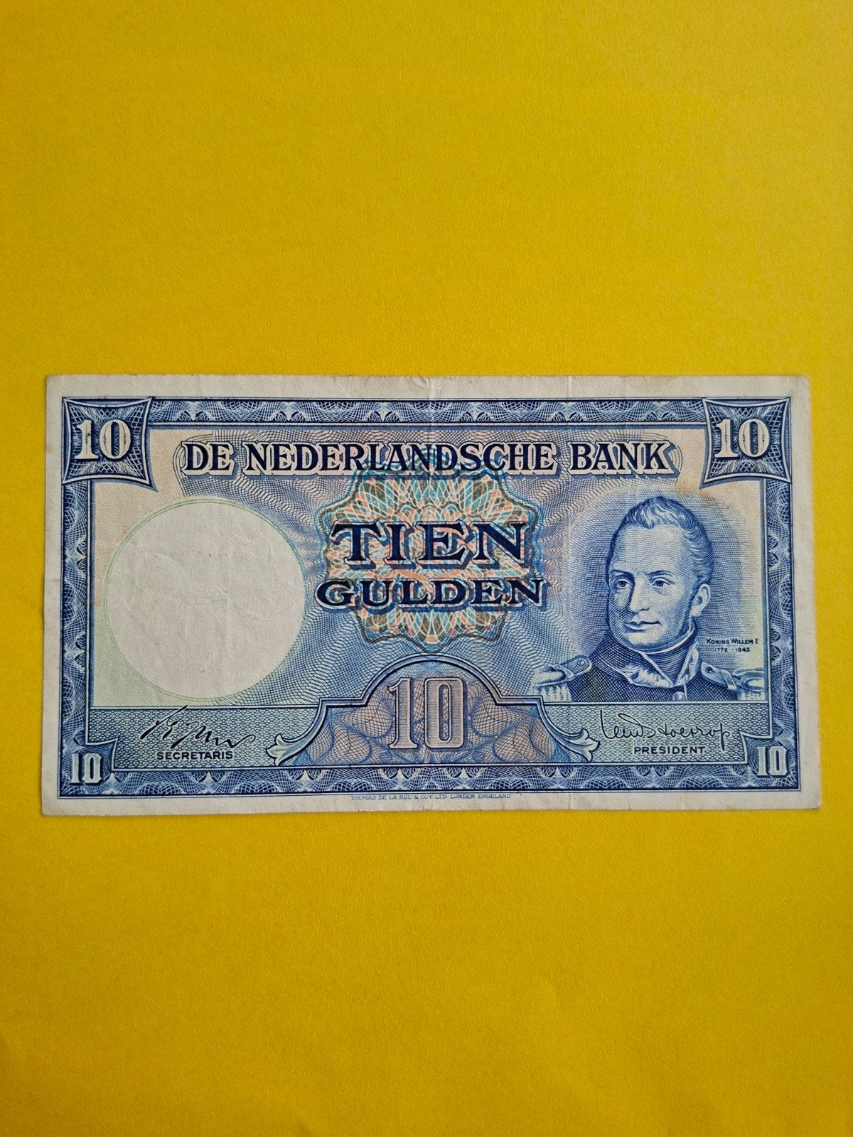 10 gulden Koning willem I uit 1949 ZF+
Serie nummer 4 AE 671, Ophalen of Verzenden, 10 gulden, Los biljet