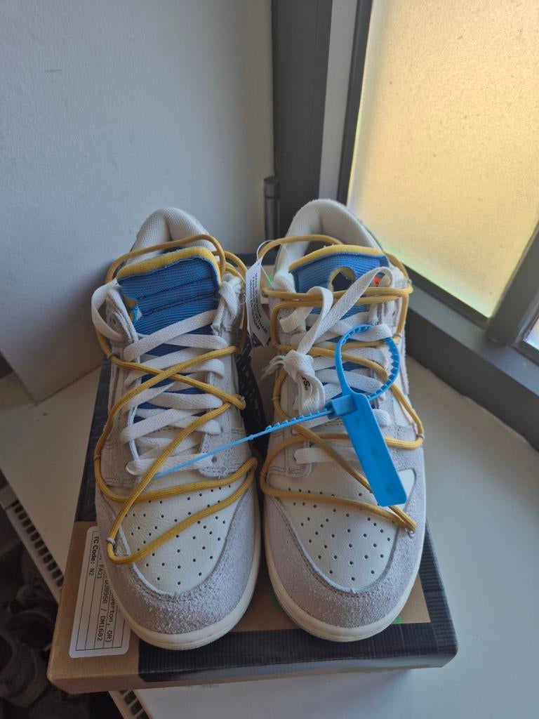 Nike Dunk Low Off-White Lot 34 - Maat 43 - Nieuw in doos, Kleding | Heren, Schoenen, Ophalen of Verzenden, Nieuw