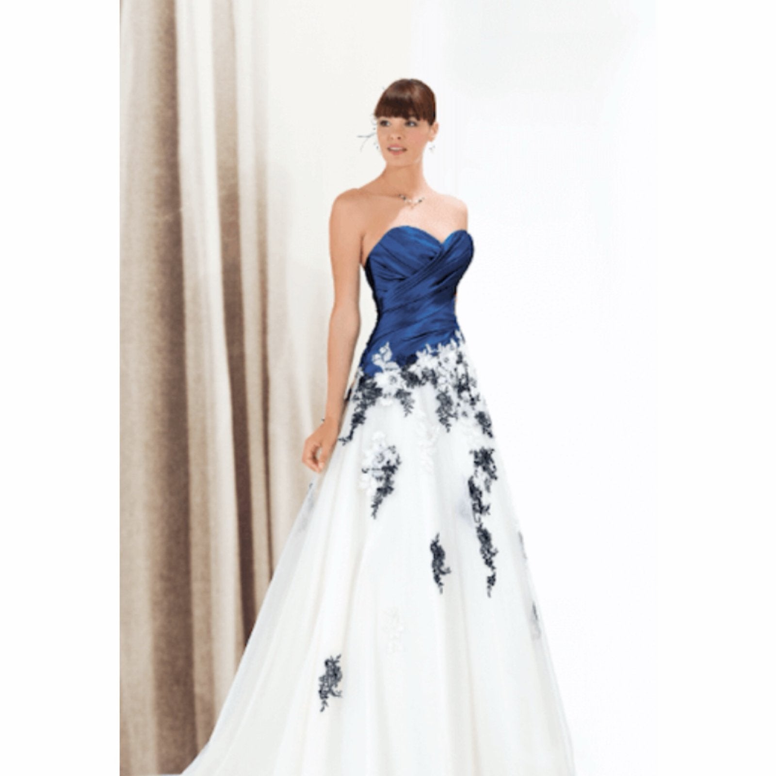 Elegante trouwjurk voor 2e huwelijk of oudere bruid, Kleding | Dames, Trouwkleding en Trouwaccessoires, Ophalen, Nieuw, Wit, Trouwjurk