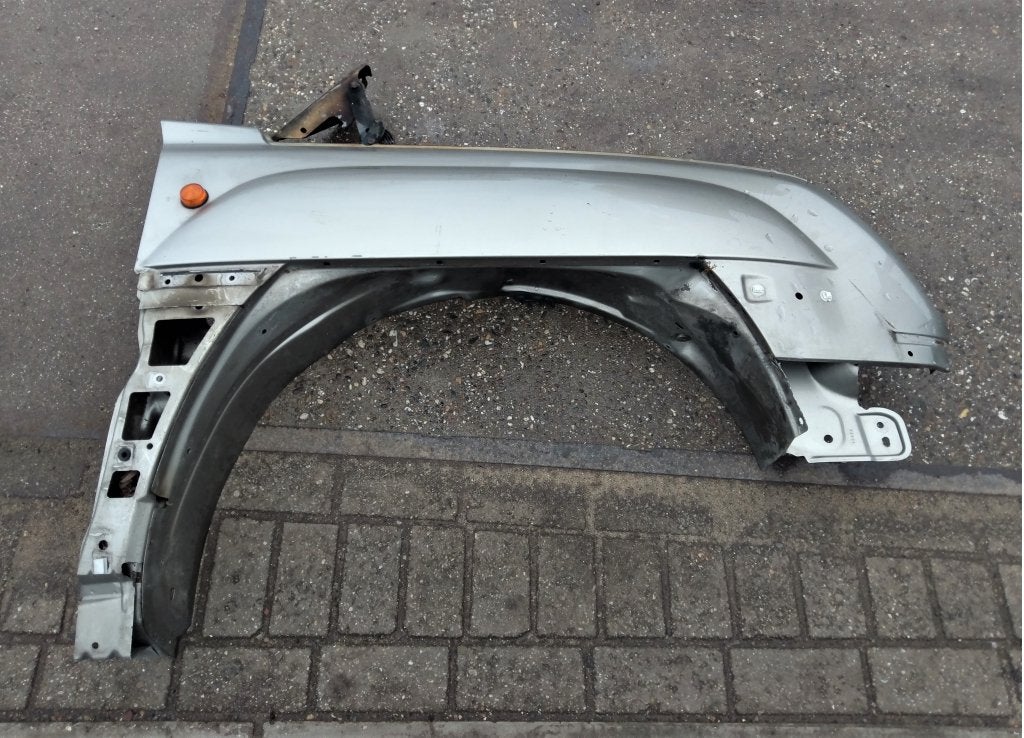 Chevrolet Avalanche voorscherm 2002-2006, Auto-onderdelen, Gebruikt, Info@gm.com, Chevrolet, Ophalen of Verzenden