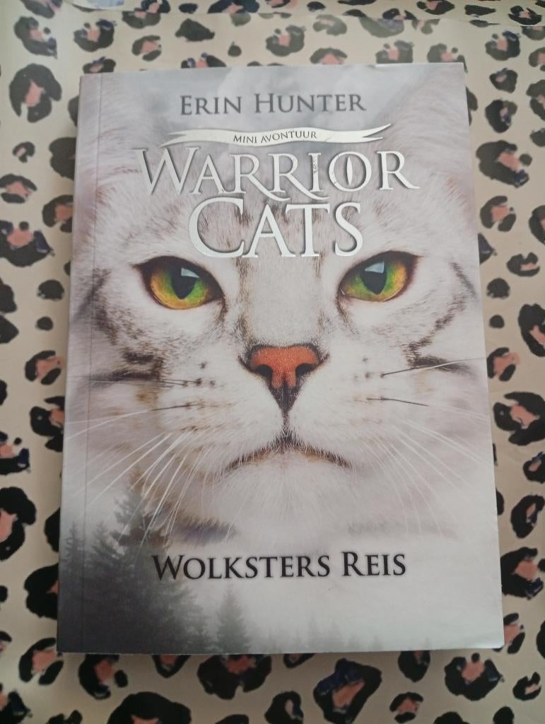 Warrior Cats - Wolksters Reis - deel 2 - Erin Hunter, Boeken, Ophalen of Verzenden, Zo goed als nieuw, Erin Hunter
