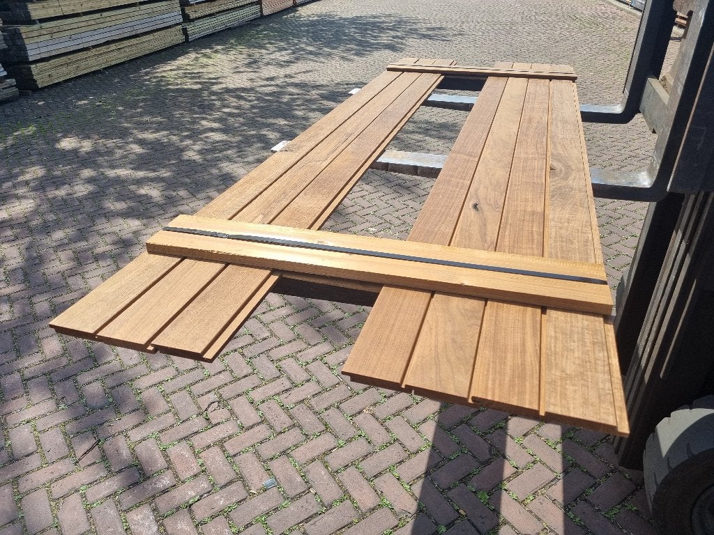 1.89 m2 channelsiding rabat - hardhout geschaafd - nr: HP12, Ophalen, Planken, Nieuw, Hardhout