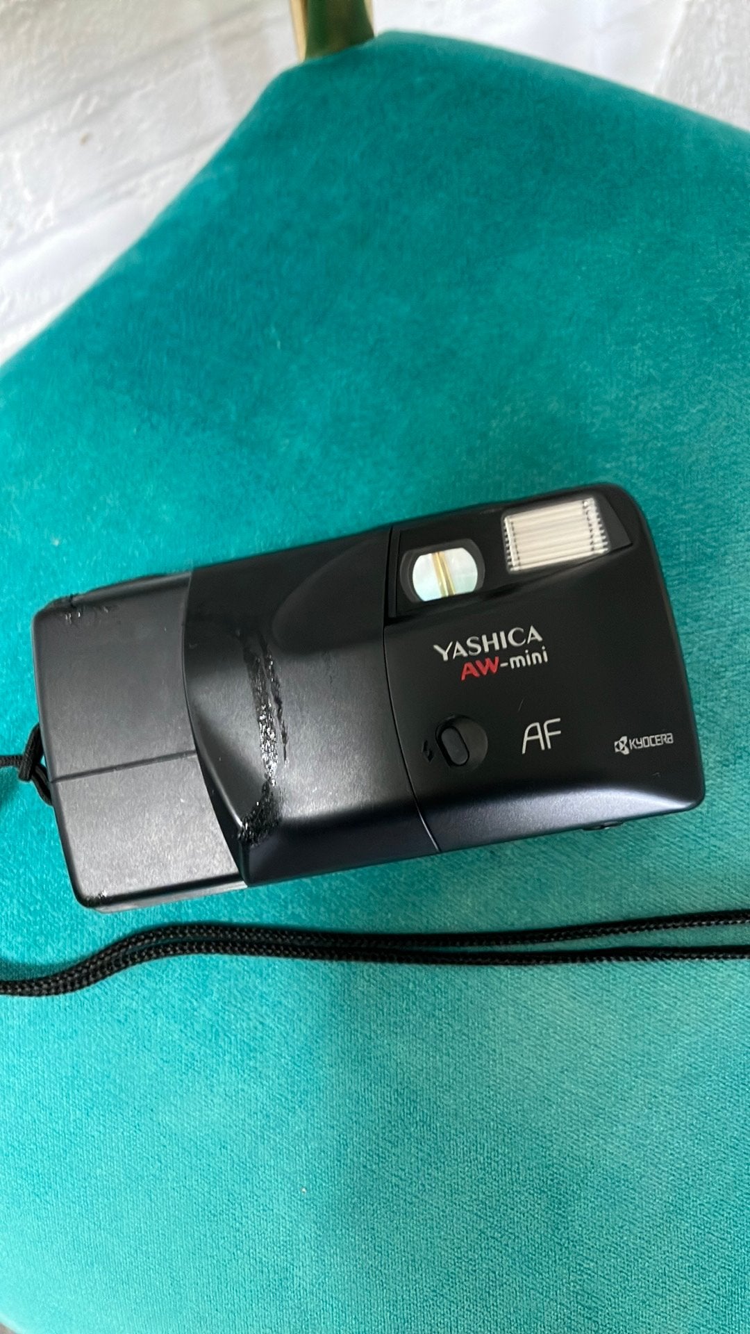 Yashica AW mini camera, Ophalen of Verzenden, Zo goed als nieuw, Compact, Overige Merken
