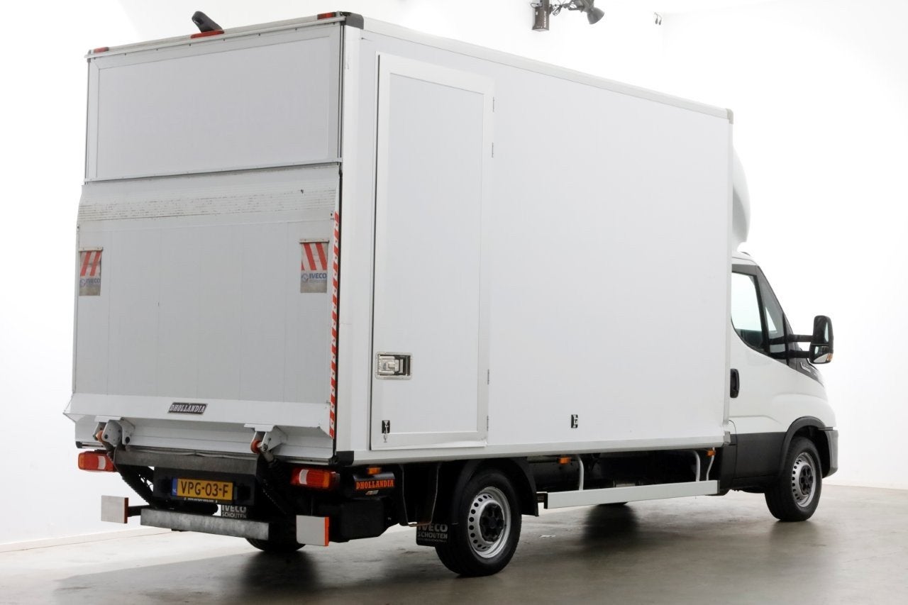 Iveco Daily 35S14 136pk HiMatic Automaat Bakwagen met laadkl, Automaat, Gebruikt, Iveco, Wit