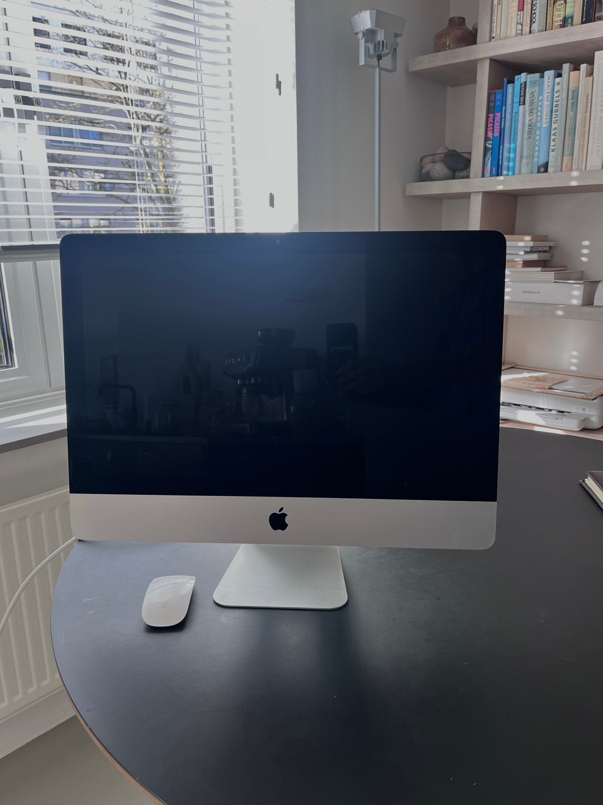 Apple iMac 21,5 inch Retina 4K 2019 16 GB 1 TB – Magic Mouse, Ophalen, HDD, IMac, Zo goed als nieuw
