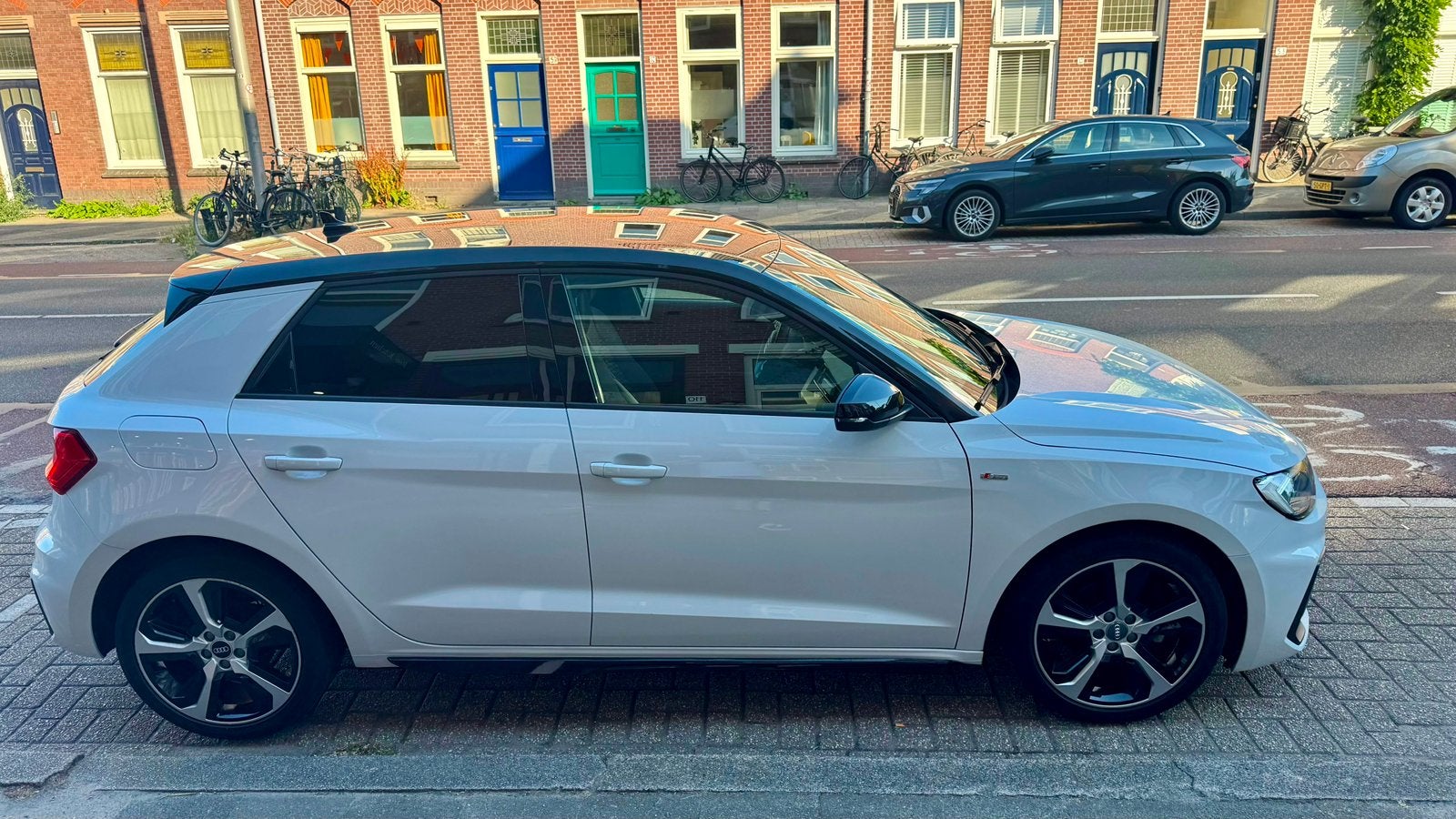 Audi A1 Sportback 30 TFSI S-Line 110pk 2021 Wit, Voorwielaandrijving, Stof, A1, Handgeschakeld