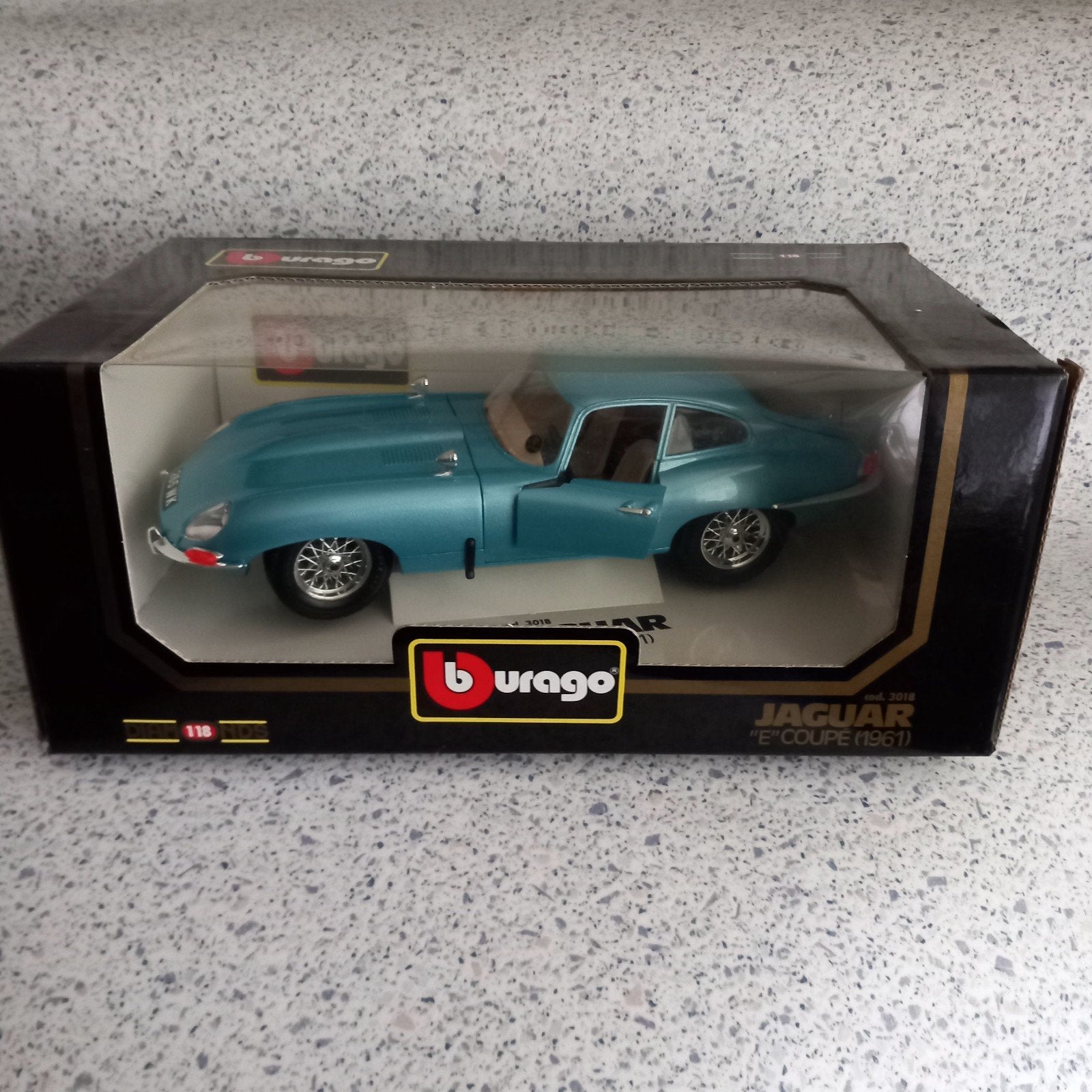 Jaguar E-type coupe Bburago blauw, Ophalen of Verzenden, Nieuw, Bburago