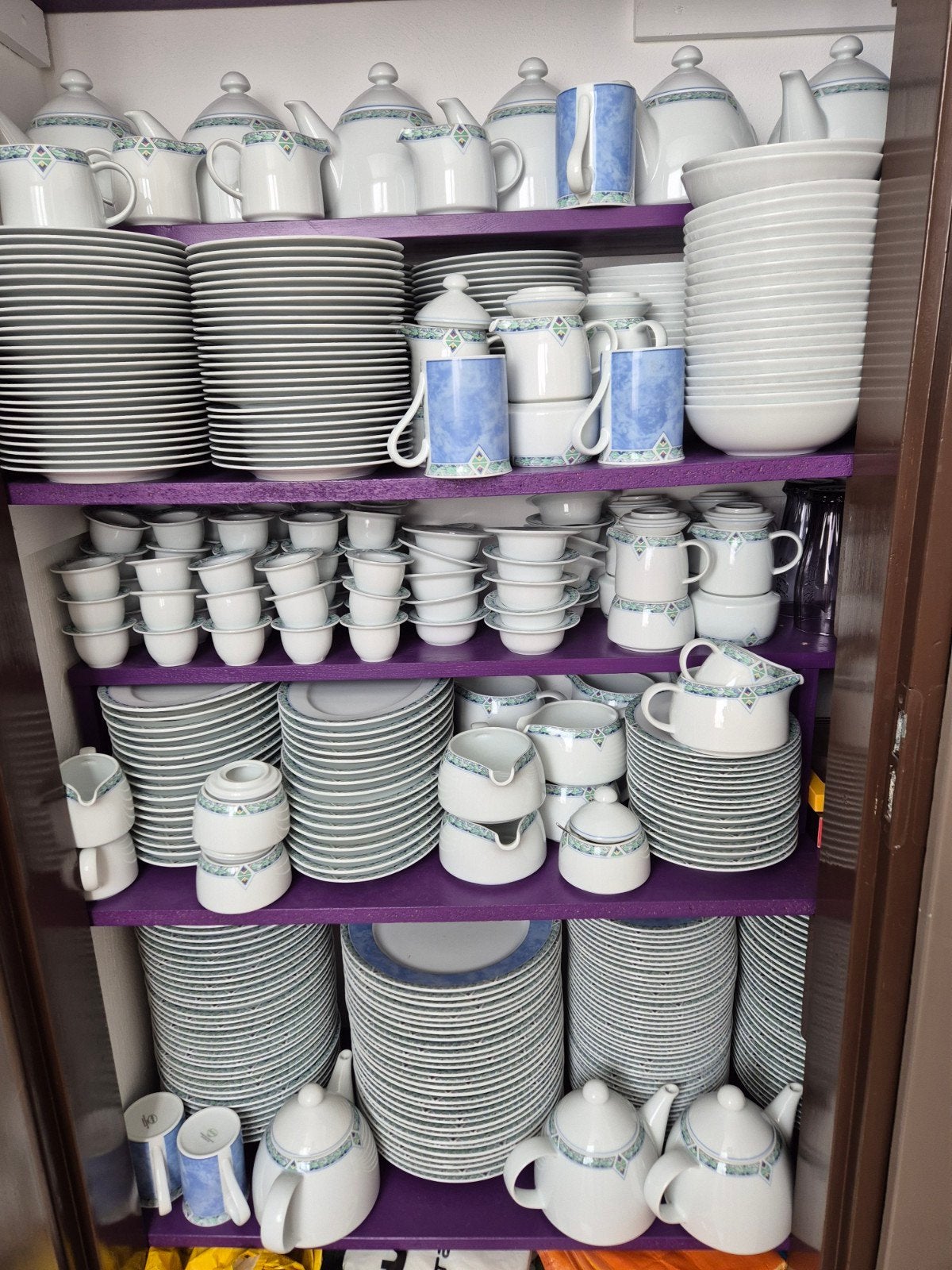 AH Arzberg servies delen vanaf 50 cent, Ophalen, Zo goed als nieuw, Albert Heijn, Overige stijlen